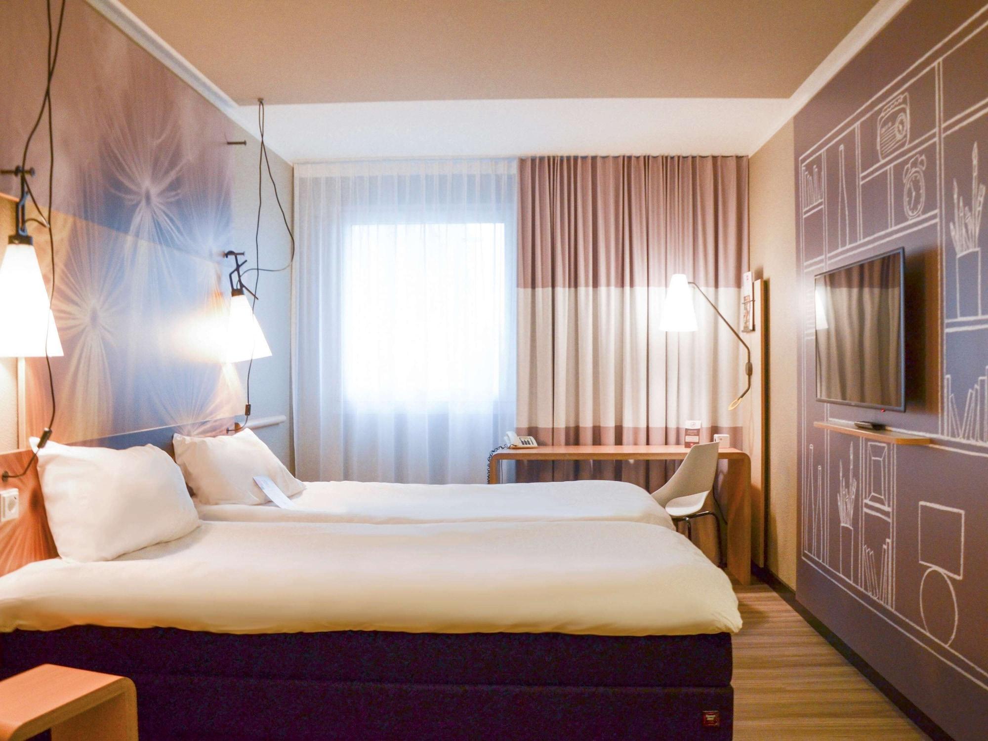 Ibis Frankfurt Airport Отель Кельстербах