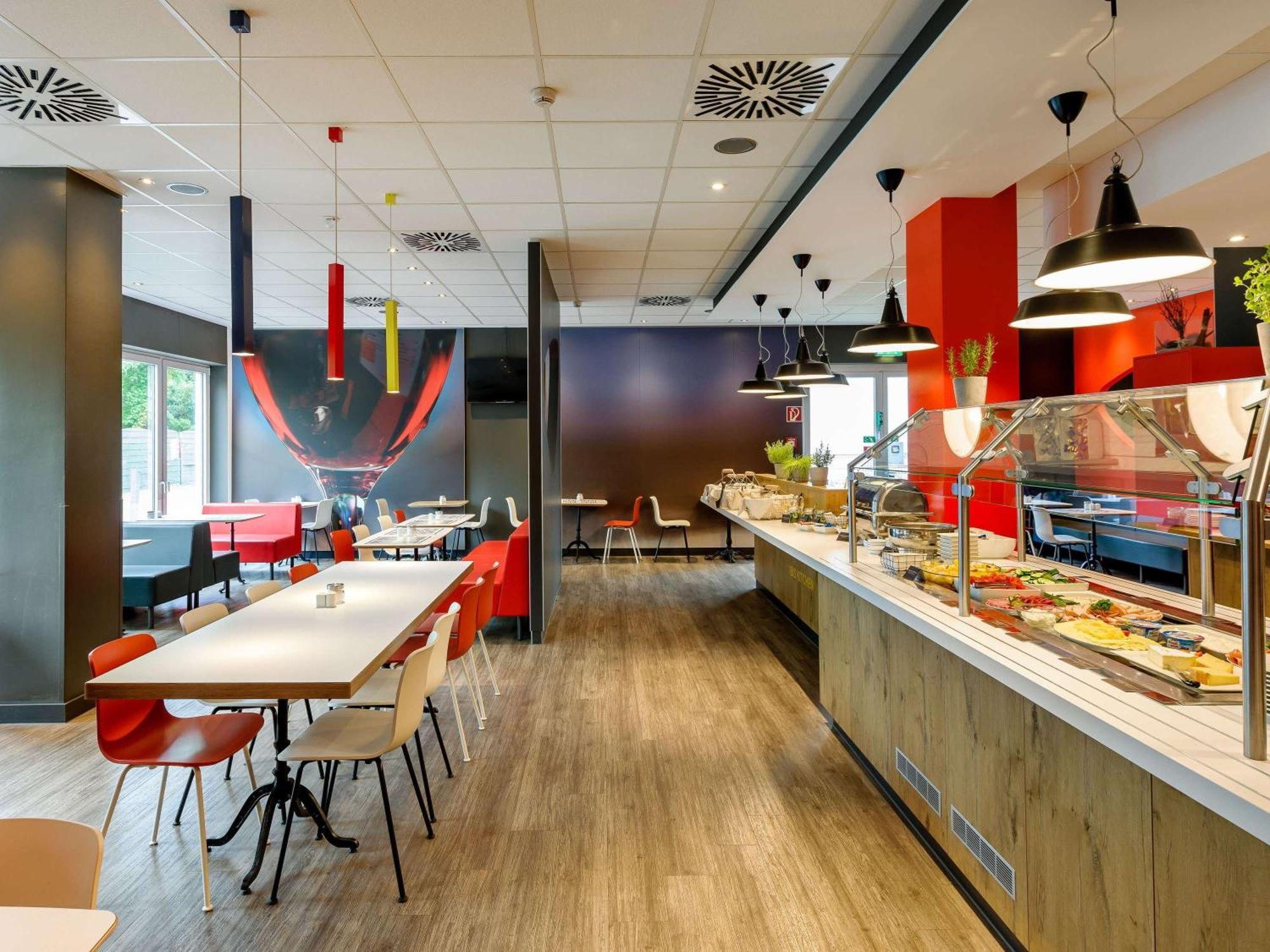 Ibis Frankfurt Airport 2* Кельстербах